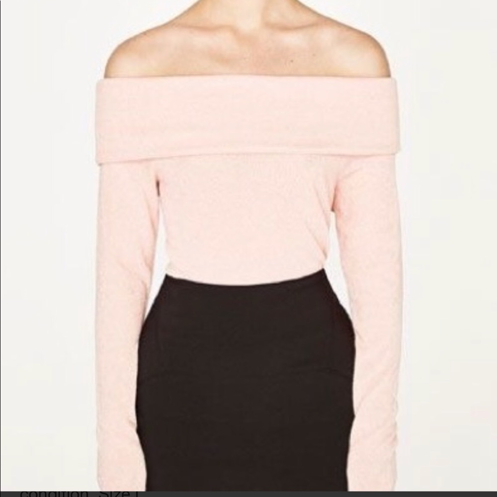 *NWT* Zara Off-The-Shoulder Sweater